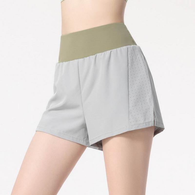 Lululemon Women's Shorts 56